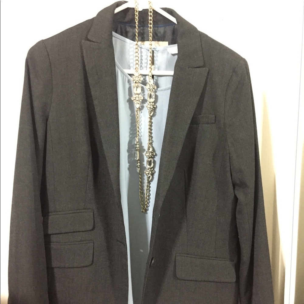 🚫SOLD 🚫 Gray Banana Republic blazer